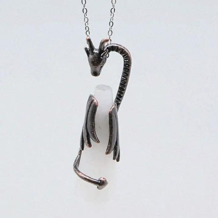 Necklace - Dragon with Clear Quartz Point - Pür Sérénité