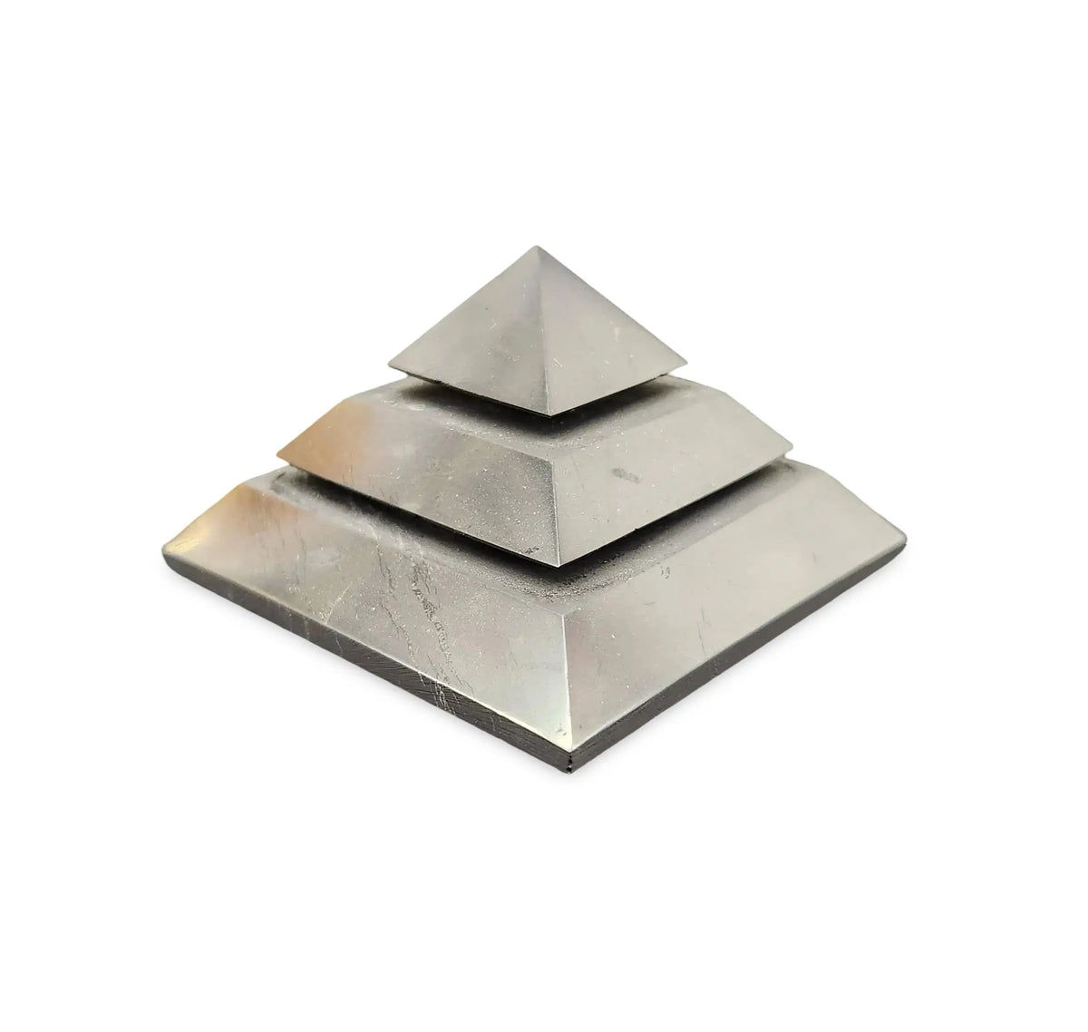 Shungite-Saqqara-Pyramid-Ancient-Design-Meets-Modern-Energy -Arômes & Évasions