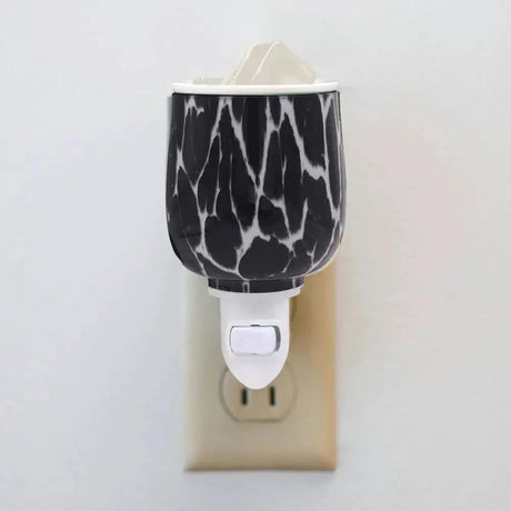 Diffuser - Electric Oil & Wax Cube Burner - Onyx Glass - Plug-In