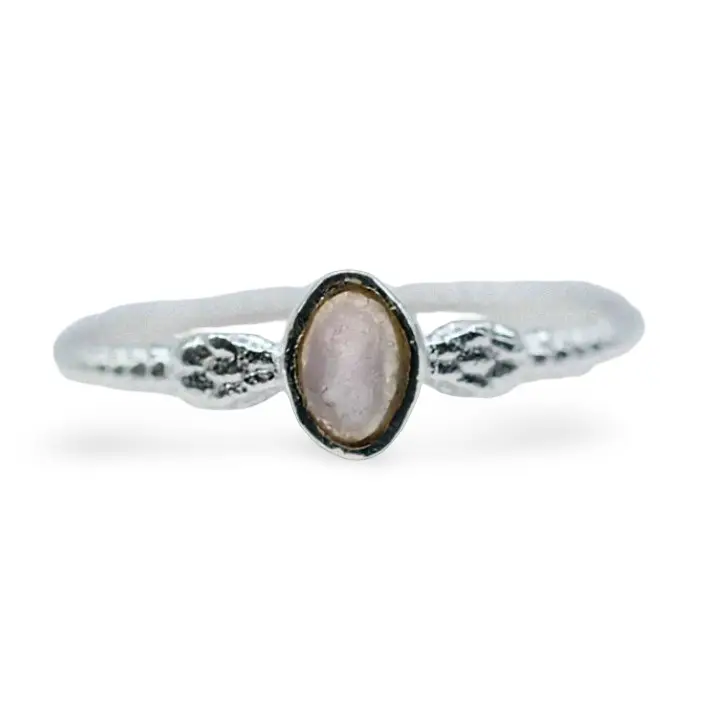 Ring - 925 Sterling Silver - Oval Small Gemstone 8 Rose Quartz